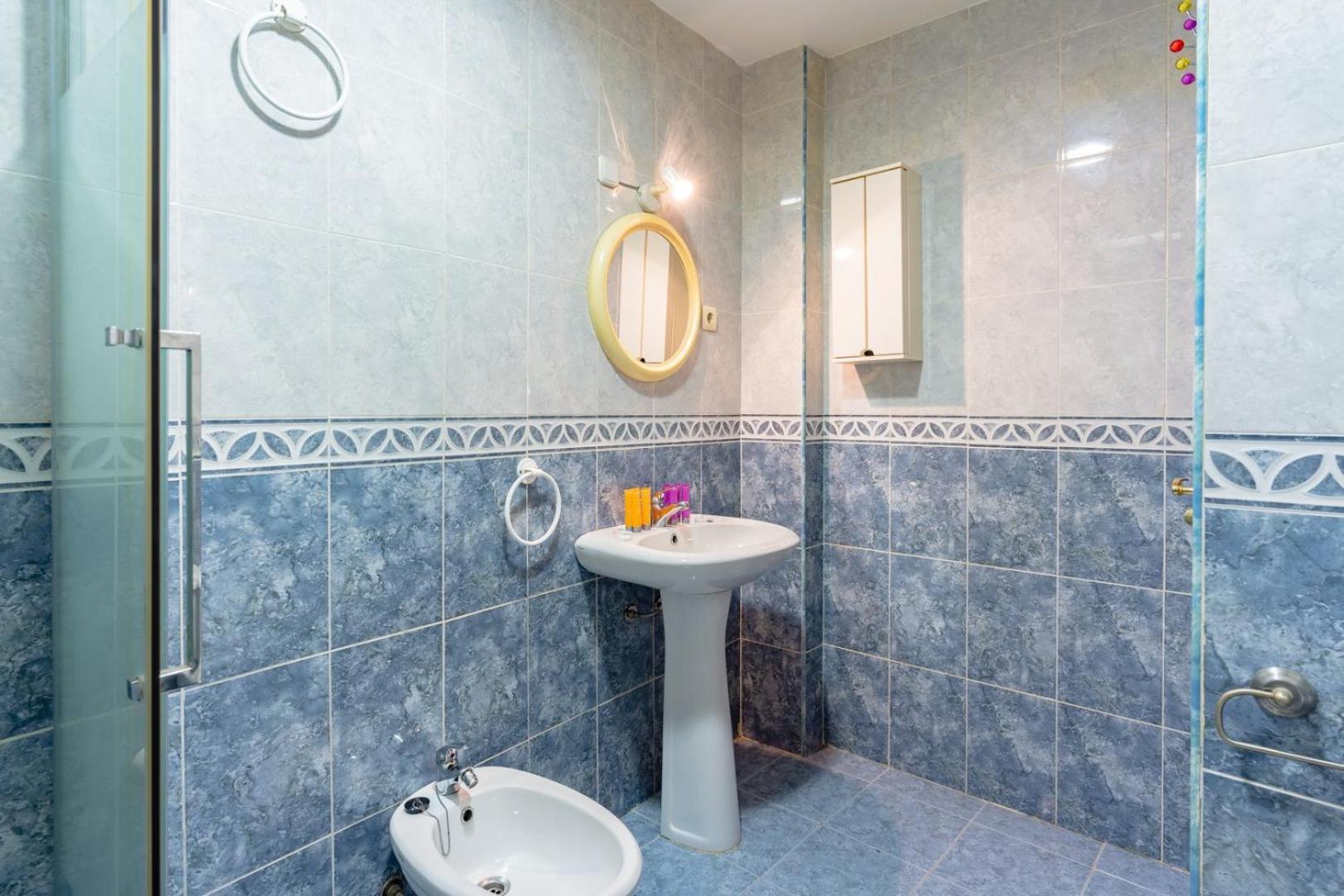 Guestready - Bella Casa En La Plaza De La Merced Малага Екстер'єр фото