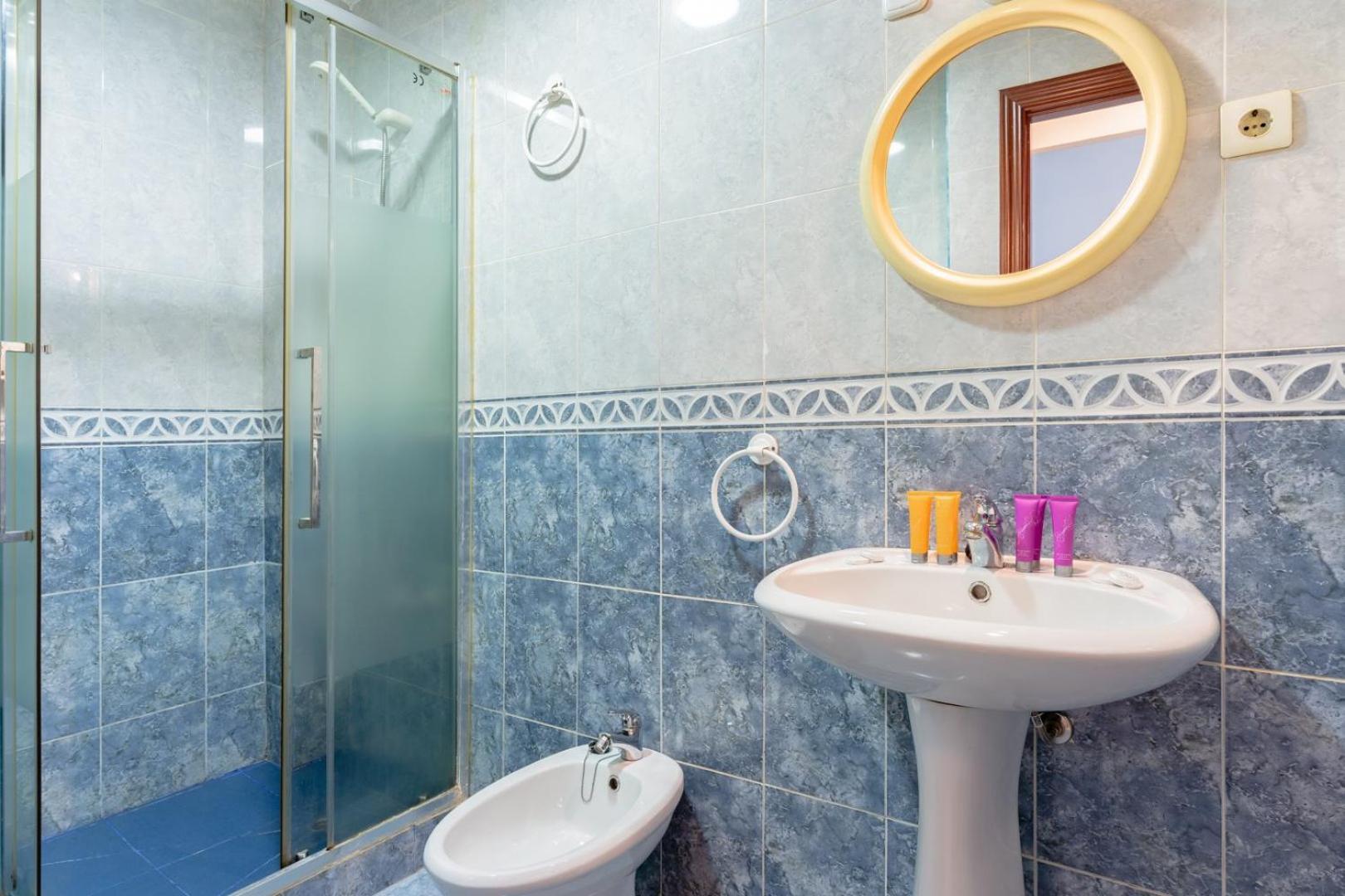 Guestready - Bella Casa En La Plaza De La Merced Малага Екстер'єр фото
